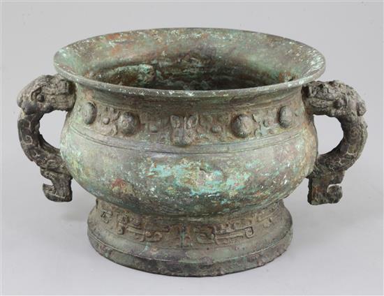 A large Chinese archaic bronze ritual food vessel, Gui, early Western Zhou dynasty, 11th/10th century B.C., 26cm, repairs